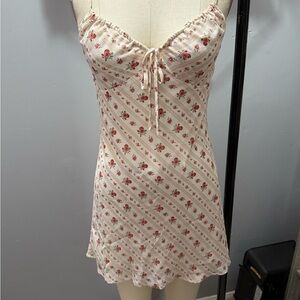 Forever 21 Pink Floral Chemise